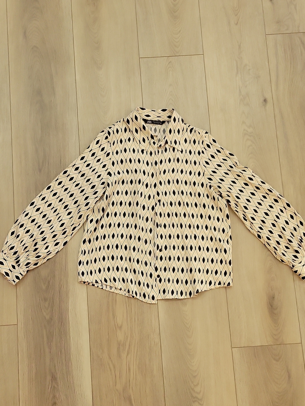 Zara Geometric Button-Down Shirt - Cream & Black